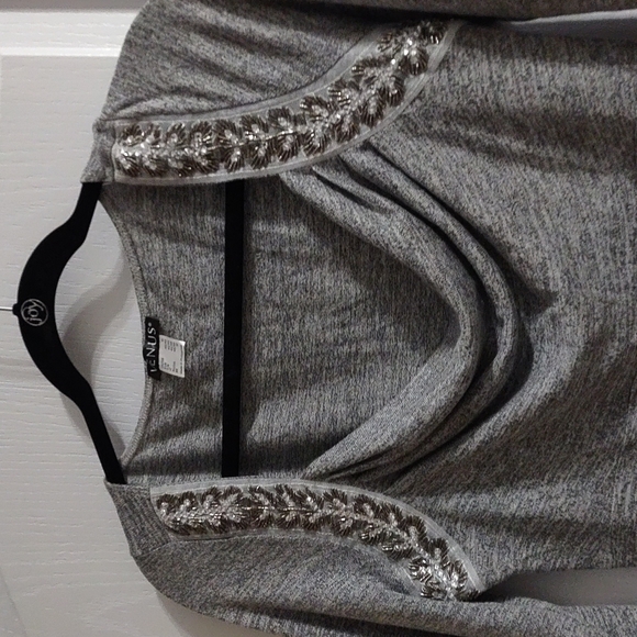 Venus - Picture 7 of 7